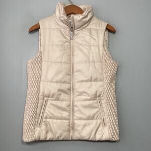 Quiet Luxury Vest Size Small Sleeveless Beige Quilted Gilet Minimalist Preppy